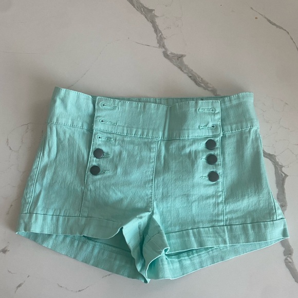 Women's Multiple Buttons Denim Shorts High Waist Jean Shorts Mint - Picture 8 of 8